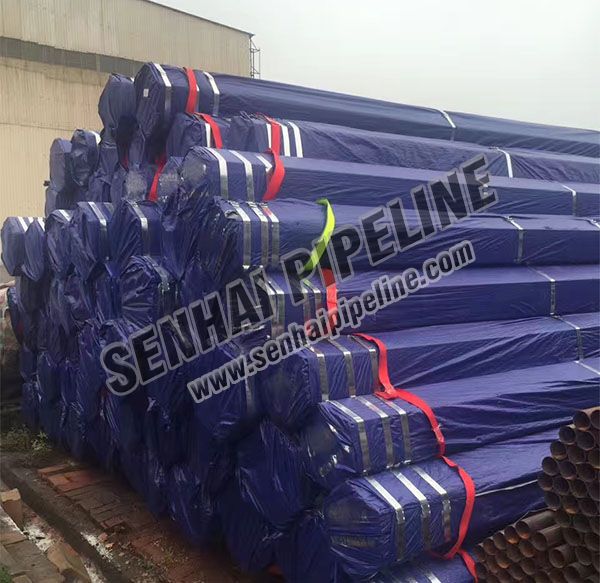 Galvanized steel pipes