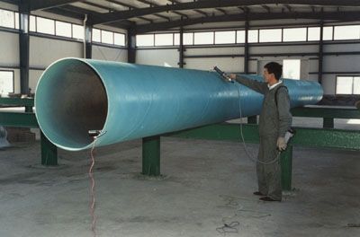 CHLORINATE RUBBER PAINTED PIPELINE