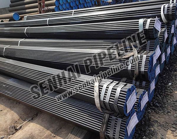 SEAMLESS STEEL PIPE